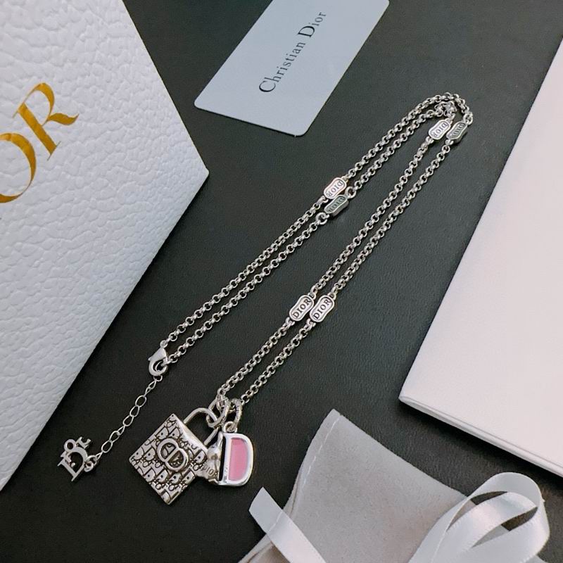 Dior Necklace 03lyh134